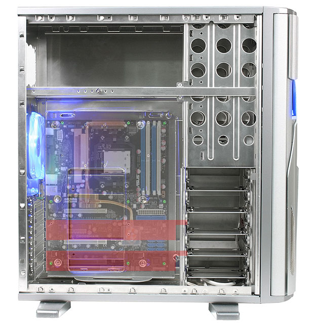 thermaltakeva7000swa-8800gtx.jpg